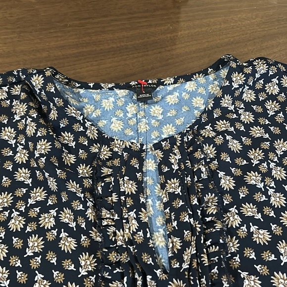 Ann Taylor Navy Blue Floral Pattern - Picture 2 of 3